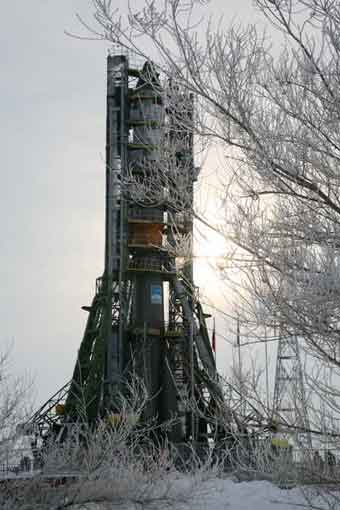Rakete aufgerichtet; Credit: Energia