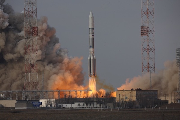 Proton M Breeze M mit Intelsat 22 CR ILS Proton M Breeze M