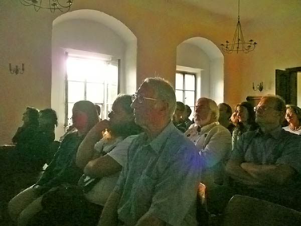Publikum beim öffentlichen Vortrag; Credit: Maria Pflug-Hofmayr